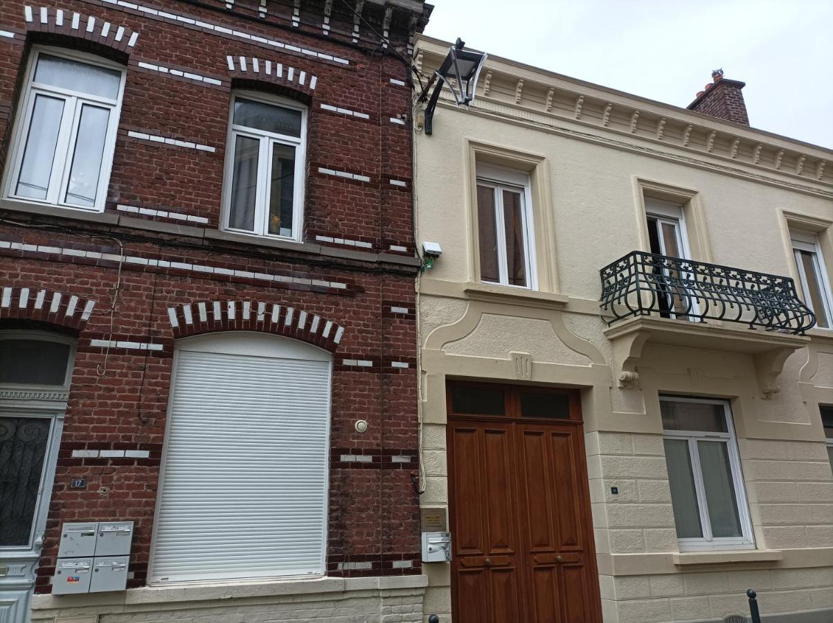 Le Velvet Hénin-Beaumont Exterior foto